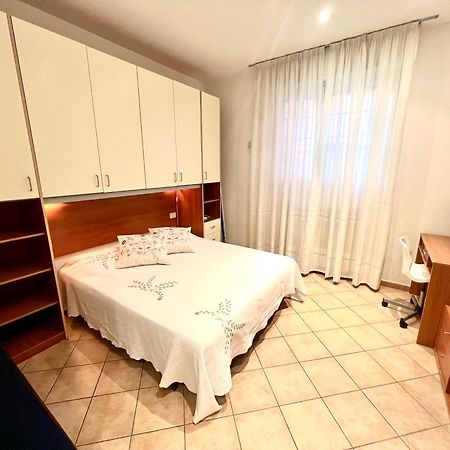 Casa Agnesi Bologna Apartment Bagian luar foto